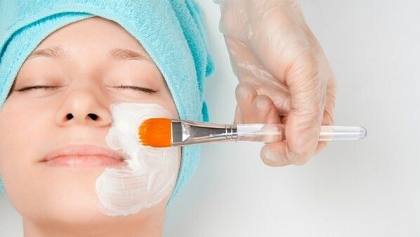 قناع الوجه - علاج شعبي لتجديد شباب البشرة في المنزل